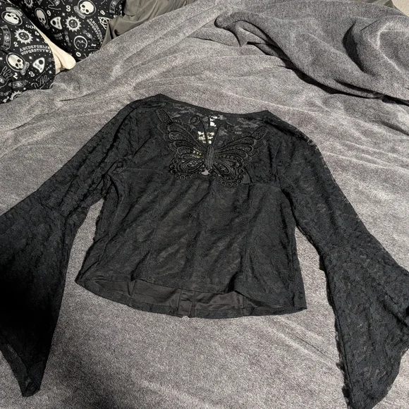Hot Topic Black Sheer Lace Top - Picture 7 of 9